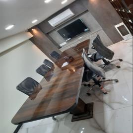 Wooden Conference Table, Without Storage, Seating Capacity: 8-10