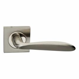 Zinc Door Handle On Square Rose 12111