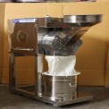 1 hp ss 2 in 1 Pulvlizer, Capacity: 50 kg/batch