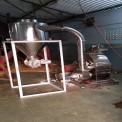 20 Hp Red Chilli Grinding Machine, 100 Kg/hr