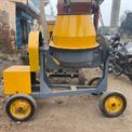 Half beg Concrete mixture