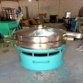 2HP Stainless Steel 48"" Vibro Shifter Machine, For Industrial, Capacity: 4-6 Ton Per Day