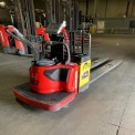 Battery Operated XR 16 - 1.6Ton Pallet Truck, For Material Handling, Capacity: 1.6 Ton To 2ton