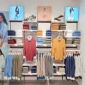 Era White Wall Mounted Garment Display Rack, For Supermarket