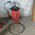 Jk Shakti Penumetic Grease Pump, Capacity: 25 kg, Max Flow Rate: 50:1