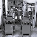 Manual concrete block making machine