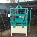 Manual Concrete Hollow Block Machine, Capacity: 1000 Blocks per Hour