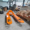 Mild Steel Hydraulic Hand Pallet Jack, For Material Handling