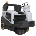 Nilfisk Battery Ride On Sweeper Machine, Model Name/Number: 9084410010