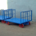 PLATEFORM TRUCK WITH TWO SIDE SUPPORT