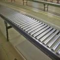 Roller Conveyor, Capacity: 200-300 kg per feet