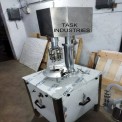 Semi-Automatic Screw Capping Machine, Capacity: 20 Bpm
