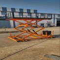 Semi Battery Scissor Lift Table, 500 kg