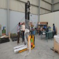 Voltas Battery Operated Pallet Stacker, For To lift bulk material