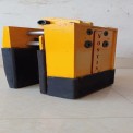 Yellow Aardwolf Slab Lifter, For Industrial Premises, Lifting Capacity: 1-2ton